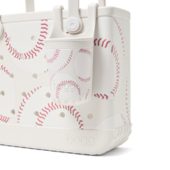 Bogg Bevy - Rounding Third